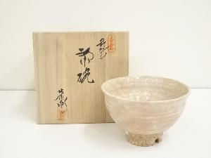 萩焼 福冨秀八 淡い茶碗 木箱付き ネットショップ圭 netshop Kei | 古美術・骨董・茶道具・書画の販売サイト